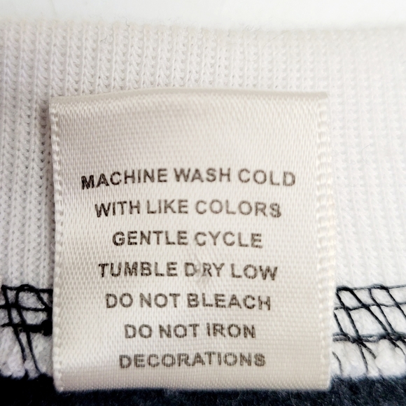 Feathers Petites Black Long Sleeve Button Front Jacket W/Floral Embroidery SP - Picture 5 of 5